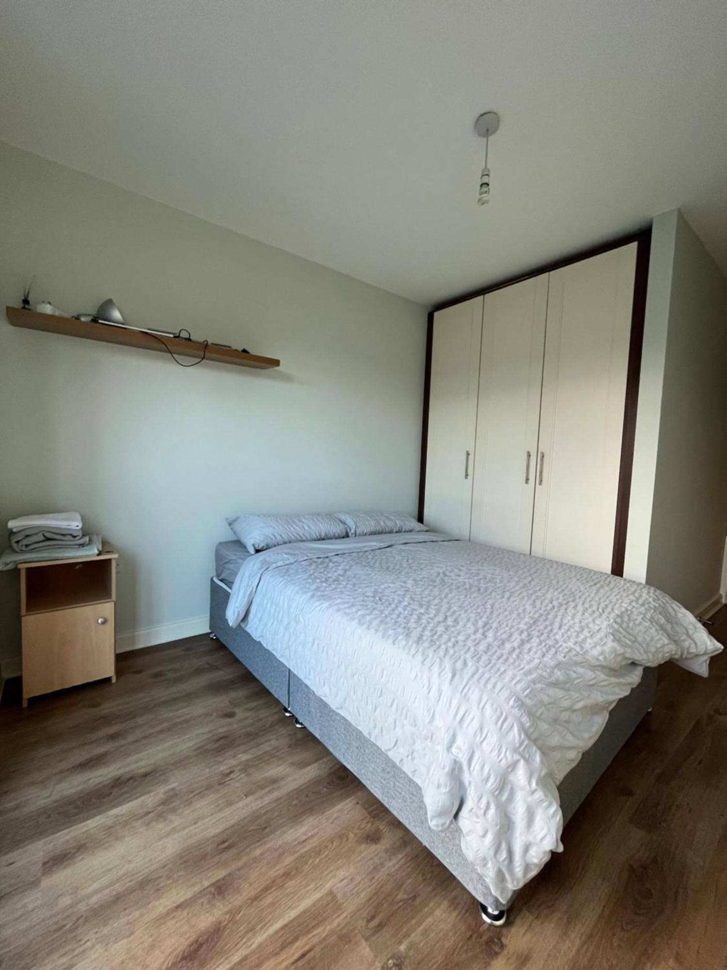 The Strand'S Guest Rooms Дублин Экстерьер фото